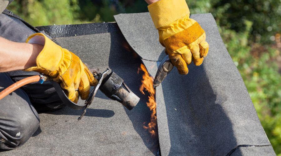 Professional gutter cleaning in Olivet, SD